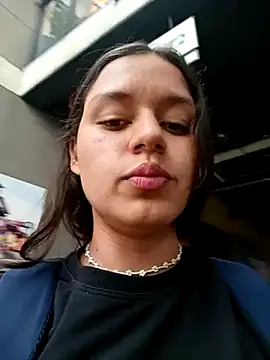 Danni shy online show from February 25, 2025, 9:24 pm