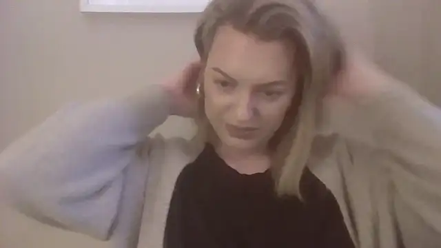 Gigi-Honey online show from December 17, 2025, 1:39 pm