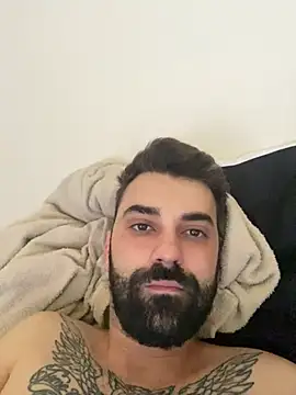 Snapshot of biel_96 chatting on January 4, 2025, 12:49 pm biel 96 online show from January 4, 2025, 12:49 pm