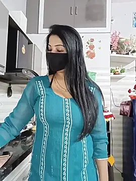 Best-Couple online show from July 13, 2026, 1:41 am