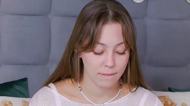 TheEmma online show from December 18, 2025, 8:59 pm