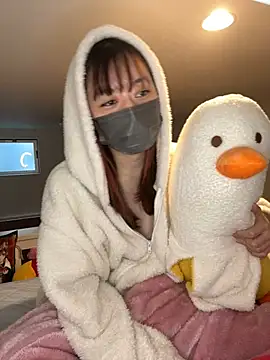 pipimi khaos online show from February 26, 2025, 10:09 pm