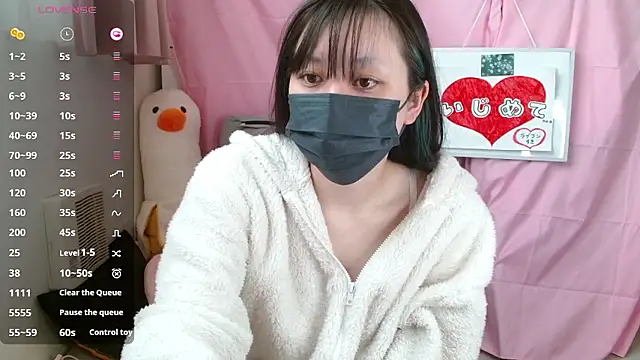 pipimi khaos online show from April 9, 2026, 3:28 am