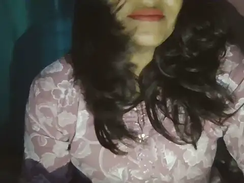 Hot-shanvi online show from September 28, 2025, 6:30 am