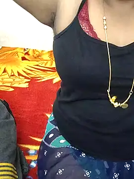 Snapshot of Rathi22 chatting on February 9, 2025, 6:33 am Rathi22 online show from February 9, 2025, 6:33 am