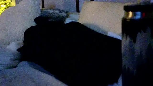 ivynyxx online show from March 16, 2026, 9:30 pm