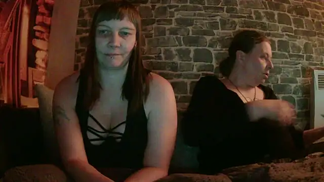 Sweet Phoenix online show from January 16, 2025, 7:10 pm