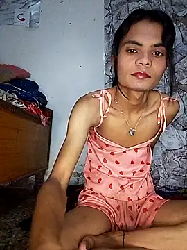 Enna Zarza  online show from October 26, 2025, 6:30 am