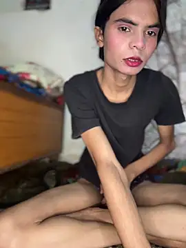 Enna Zarza  online show from April 4, 2026, 6:22 am