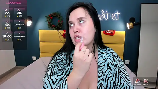 Snapshot of GloriaBates chatting on January 13, 2025, 4:39 am GloriaBates online show from January 13, 2025, 4:39 am
