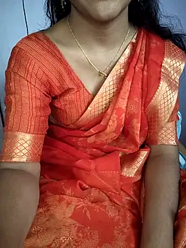 lovelygirl4567 online show from November 26, 2025, 6:03 am