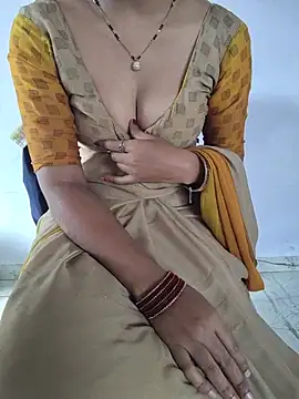 lovelygirl4567 online show from July 11, 2026, 3:20 am