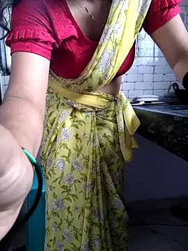 lovelygirl4567 online show from July 22, 2026, 5:21 am