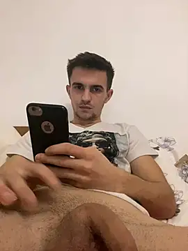 Demonpull69 online show from January 3, 2025, 8:43 pm