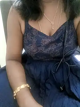 Snapshot of Tamil_Vishalini chatting on September 28, 2025, 10:26 pm Tamil Vishalini online show from September 28, 2025, 10:26 pm