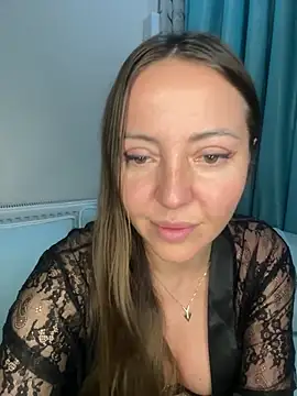 Snapshot of Wild00Bird chatting on February 16, 2025, 4:53 pm Wild00Bird online show from February 16, 2025, 4:53 pm