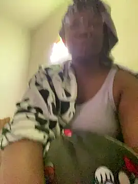 Snapshot of DamnBubbles chatting on February 8, 2026, 1:31 am DamnBubbles online show from February 8, 2026, 1:31 am