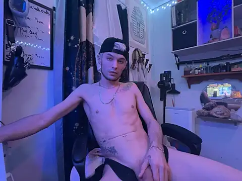 Trystan Spellman online show from March 8, 2026, 2:04 am