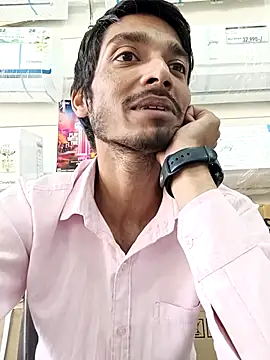 Snapshot of Tarun_0026 chatting on March 23, 2025, 9:10 am Tarun 0026 online show from March 23, 2025, 9:10 am