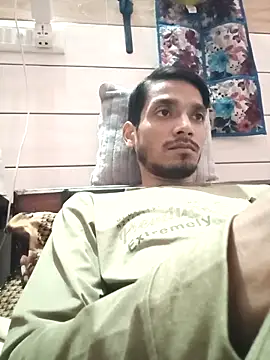 Snapshot of Tarun_0026 chatting on September 20, 2025, 4:41 pm Tarun 0026 online show from September 20, 2025, 4:41 pm