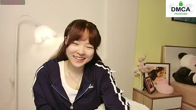 Snapshot of Chenjing0 chatting on February 16, 2025, 7:48 am Chenjing0 online show from February 16, 2025, 7:48 am
