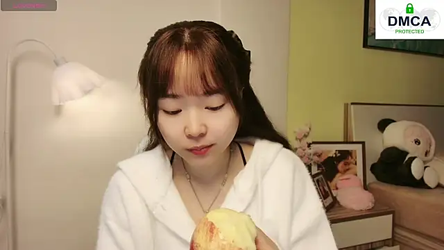 Snapshot of Chenjing0 chatting on February 20, 2025, 5:12 am Chenjing0 online show from February 20, 2025, 5:12 am