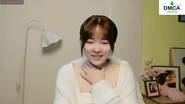 Snapshot of Chenjing0 chatting on March 4, 2025, 6:04 am Chenjing0 online show from March 4, 2025, 6:04 am