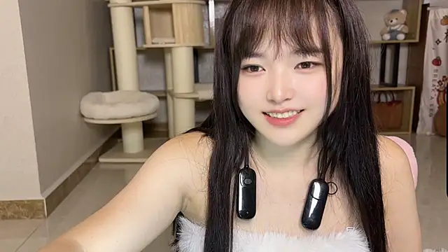 Snapshot of Chenjing0 chatting on October 5, 2025, 2:26 pm Chenjing0 online show from October 5, 2025, 2:26 pm