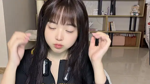 Snapshot of Chenjing0 chatting on October 8, 2025, 2:31 am Chenjing0 online show from October 8, 2025, 2:31 am