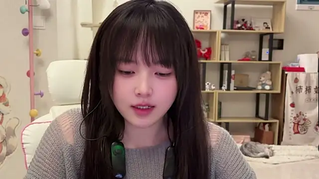 Chenjing0 online show from March 5, 2026, 1:07 pm