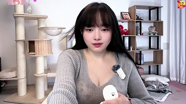 Snapshot of Chenjing0 chatting on July 12, 2026, 12:18 pm Chenjing0 online show from July 12, 2026, 12:18 pm