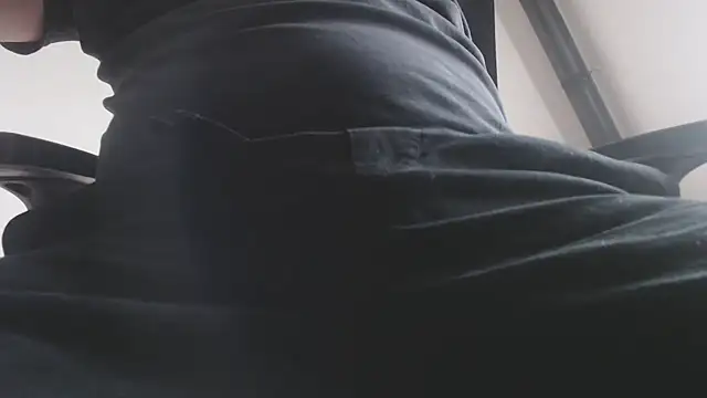 Snapshot of calypsohot chatting on February 22, 2026, 2:26 pm calypsohot online show from February 22, 2026, 2:26 pm