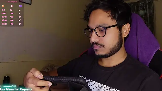 fuckkboy101 online show from May 8, 2026, 4:07 am