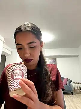 Snapshot of miaceleste chatting on September 24, 2025, 9:29 pm miaceleste online show from September 24, 2025, 9:29 pm