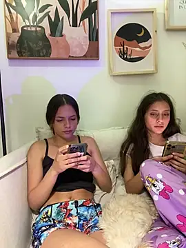 Amys online show from February 9, 2025, 9:49 pm