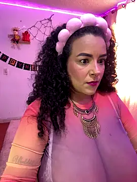 ariadna cooper online show from October 28, 2025, 1:14 pm