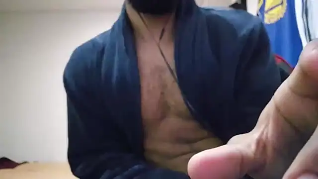 Snapshot of kevi_cocks chatting on January 4, 2025, 3:40 am kevi cocks online show from January 4, 2025, 3:40 am