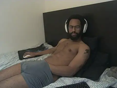 Snapshot of kevi_cocks chatting on February 9, 2025, 1:22 am kevi cocks online show from February 9, 2025, 1:22 am
