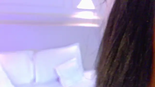 AbieHills online show from October 27, 2025, 11:25 am