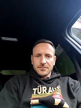 Snapshot of Geiler_Staender chatting on October 28, 2025, 10:19 am Geiler Staender online show from October 28, 2025, 10:19 am