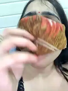 Snapshot of shreya1765 chatting on January 19, 2025, 12:17 pm shreya1765 online show from January 19, 2025, 12:17 pm