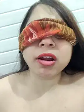 Snapshot of shreya1765 chatting on January 20, 2025, 11:02 am shreya1765 online show from January 20, 2025, 11:02 am