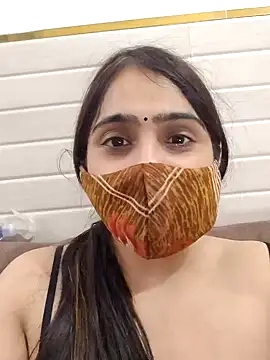 Snapshot of shreya1765 chatting on January 24, 2025, 5:32 pm shreya1765 online show from January 24, 2025, 5:32 pm