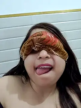 Snapshot of shreya1765 chatting on January 31, 2025, 2:17 pm shreya1765 online show from January 31, 2025, 2:17 pm