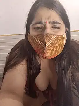 Snapshot of shreya1765 chatting on February 6, 2025, 11:21 am shreya1765 online show from February 6, 2025, 11:21 am