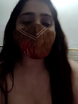 Snapshot of shreya1765 chatting on March 23, 2025, 5:43 am shreya1765 online show from March 23, 2025, 5:43 am