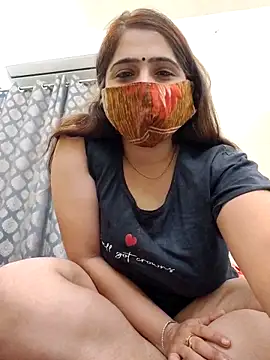 Snapshot of shreya1765 chatting on September 18, 2025, 11:34 am shreya1765 online show from September 18, 2025, 11:34 am