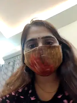 Snapshot of shreya1765 chatting on October 19, 2025, 11:55 am shreya1765 online show from October 19, 2025, 11:55 am