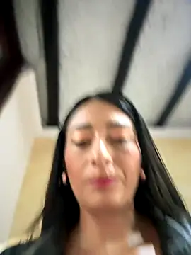 BELLA--26 online show from October 4, 2025, 2:48 pm