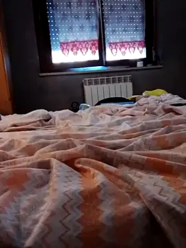 Snapshot of HueingChamber4352 chatting on September 13, 2025, 6:13 am HueingChamber4352 online show from September 13, 2025, 6:13 am